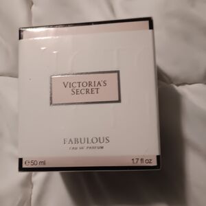 NEW IN SEALED PACKAGING VICTORIA SECRET FABULOUS PERFUME. RETAIL $55.00.